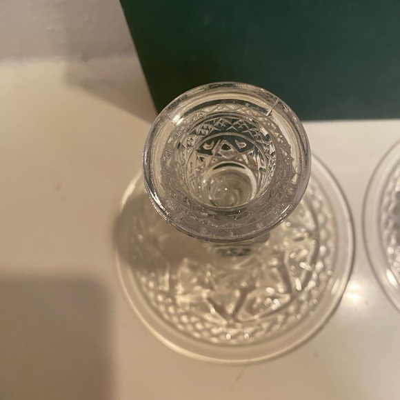 Vintage Pair of Imperial Cape Cod Pressed Glass Candlesticks - Picture 7 of 11